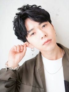 メンズ韓国風センターパート2